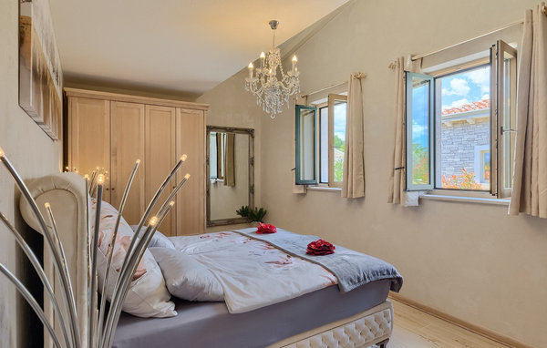 Holiday Home - Tinjan , Croatia - CLI659 601