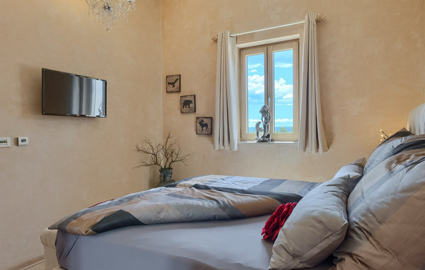 Holiday Home - Tinjan , Croatia - CLI659 606