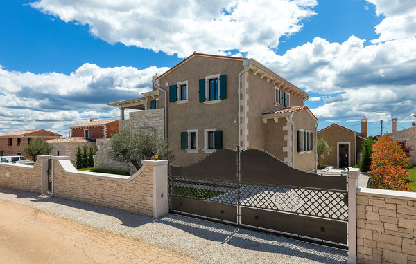 Holiday Home - Tinjan , Croatia - CLI659 82