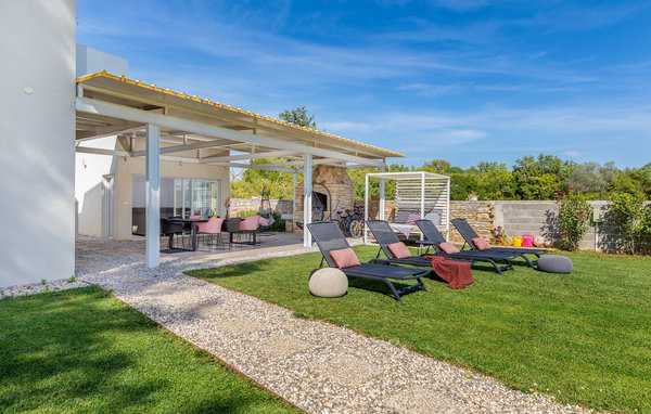 Dům Villa Shimunelka