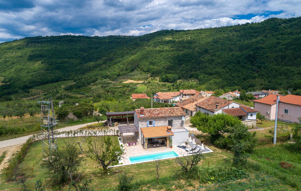 Lomatalo Villa Flego