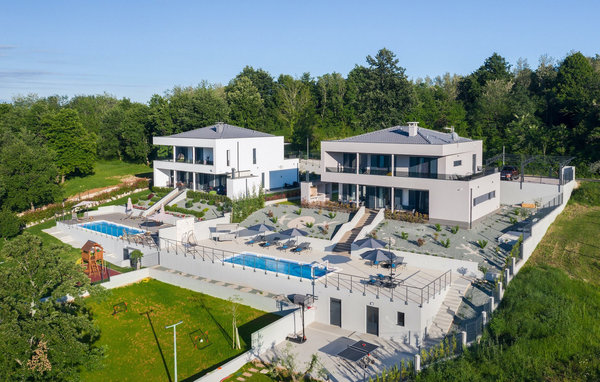 Dům Villa Callista