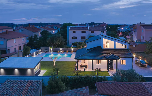 Feriehuse - Pula , Kroatien - CLI857 83