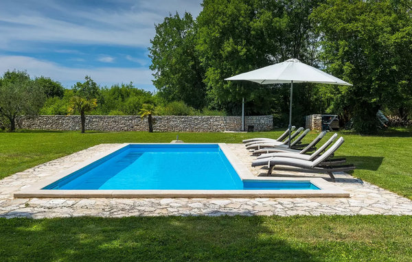 Dům Villa B&L