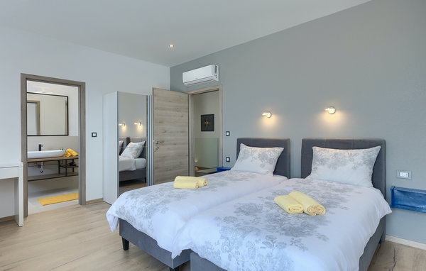 Ferienhaus - Krnica , Kroatien - CLI875 607