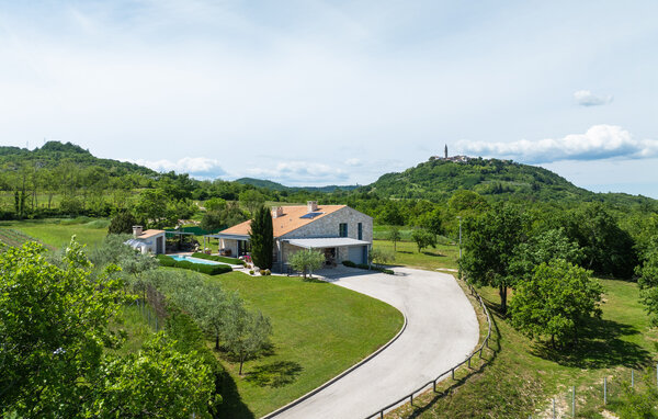 Casa de vacaciones Villa Poimon