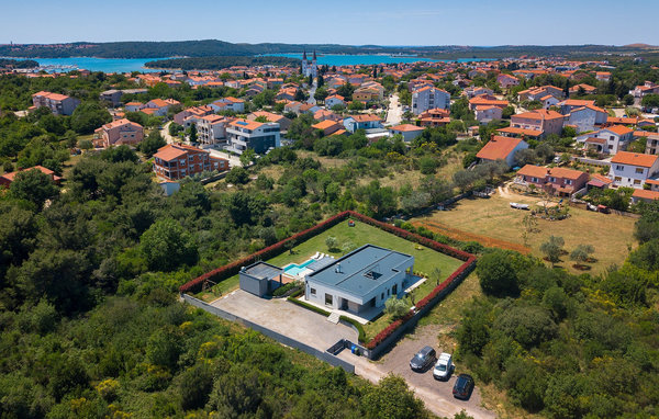 Dům Villa Momare