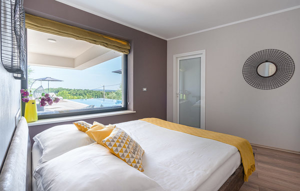 Holiday home Villa Pedena