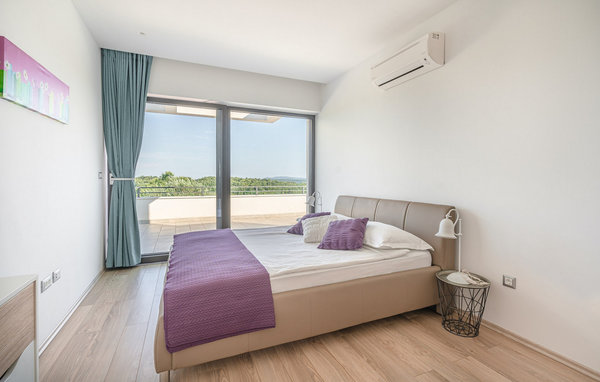 Holiday home Villa Pedena