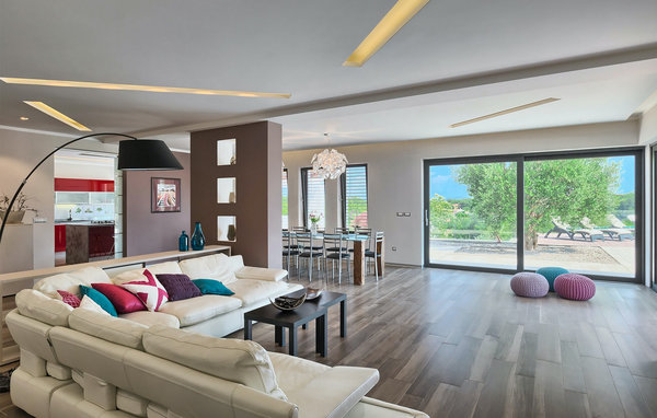 Holiday home Villa Pedena