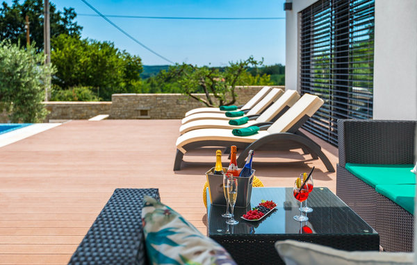 Holiday home Villa Pedena