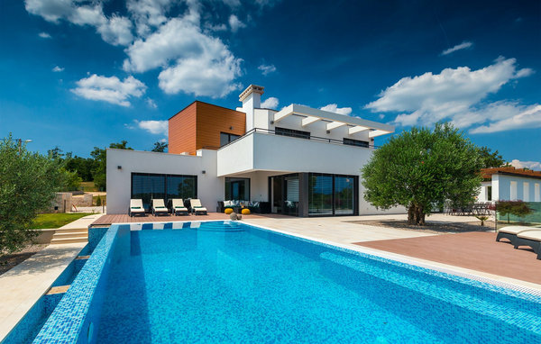 Holiday home Villa Pedena