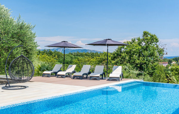 Holiday home Villa Pedena