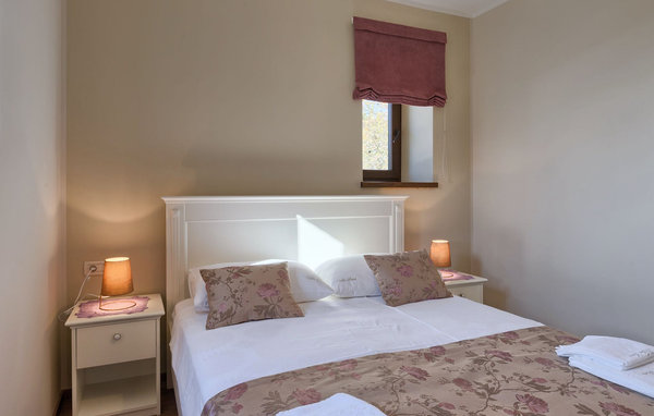 Vakantiehuis - Pazin , Kroatië - CLI973 604