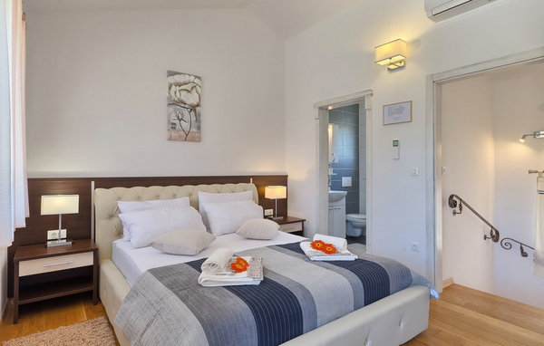 Vacation home Villa Funcici