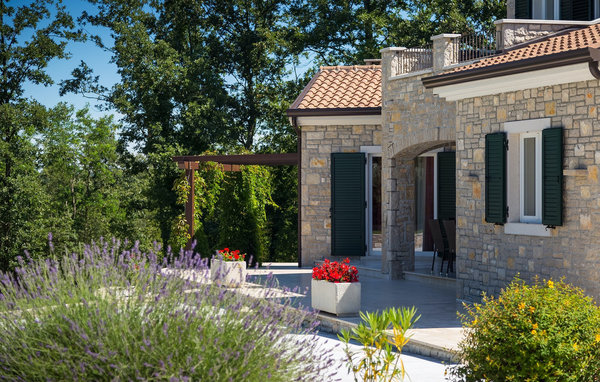 Vacation home Villa Funcici