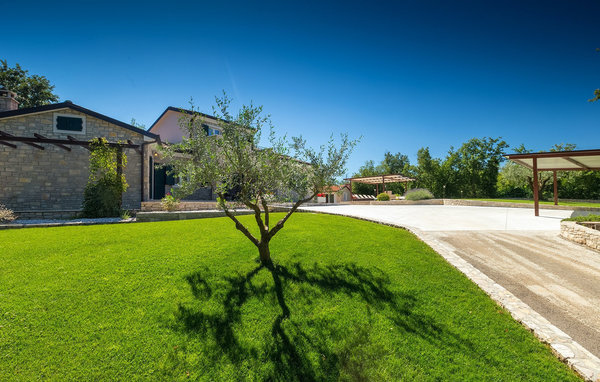 Vacation home Villa Funcici