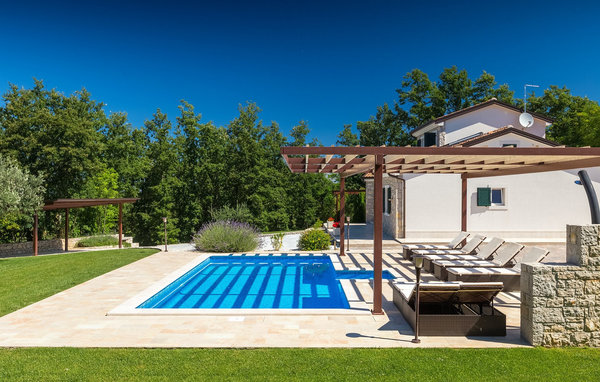 Vacation home Villa Funcici