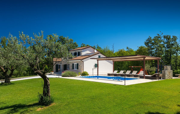 Vacation home Villa Funcici