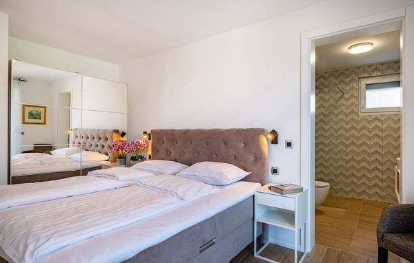 Ferienhaus - Rab , Kroatien - CLK065 610