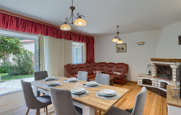 Dům Villa Lukata