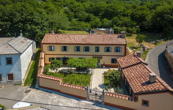 Dům Villa Lukata