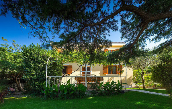 Dům Villa Perla