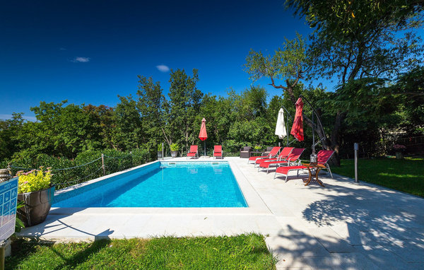 Dům Villa Perla