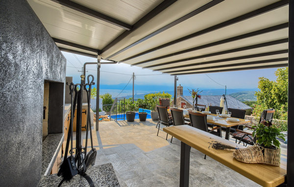 Semesterhus Villa Leticija