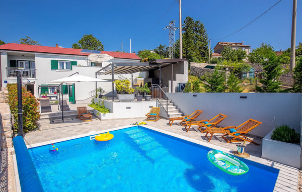 Semesterhus Villa Leticija