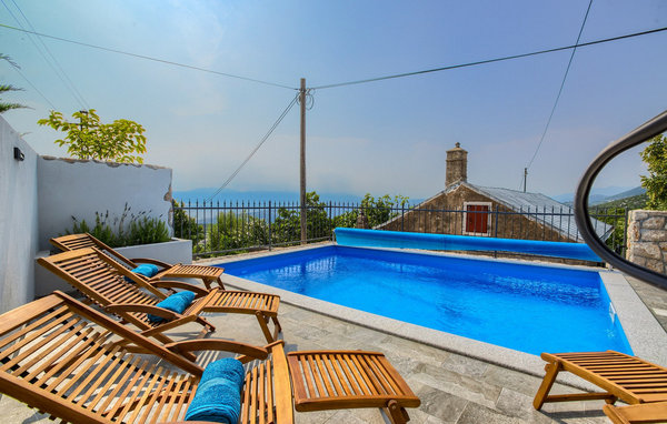 Semesterhus Villa Leticija