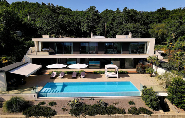 Feriebolig Villa Minimal