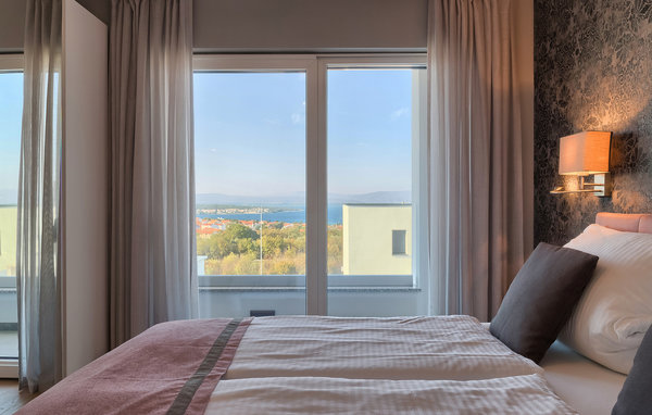 Semesterhus - Malinska , Kroatien - CLK141 611