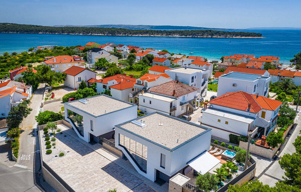 Domy wakacyjne - Rab , Chorwacja - CLK157 81