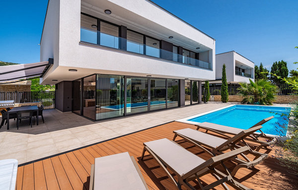 Domy wakacyjne - Rab , Chorwacja - CLK157 11