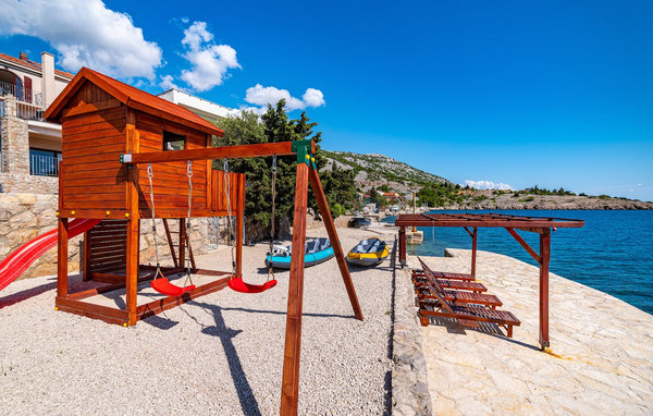 Holiday Home - Karlobag , Croatia - CLK173 807