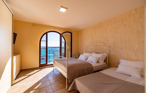 Holiday Home - Karlobag , Croatia - CLK173 602