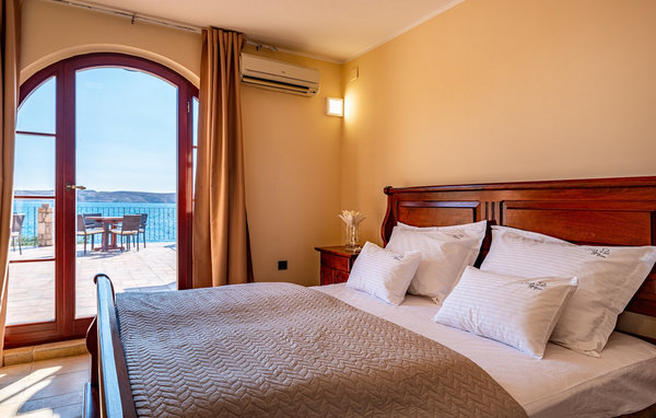 Holiday Home - Karlobag , Croatia - CLK173 605