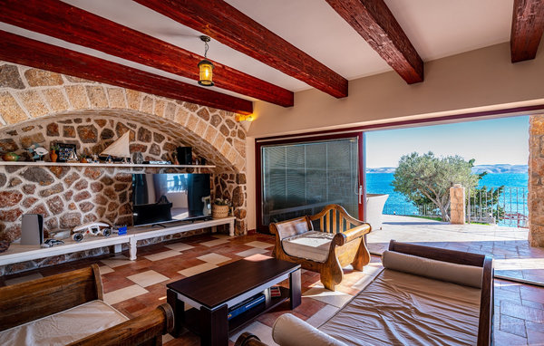 Holiday Home - Karlobag , Croatia - CLK173 301