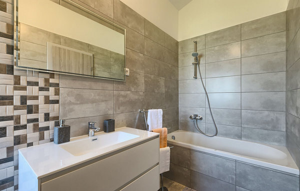 Holiday Home - Tinjan , Croatia - CLS011 702