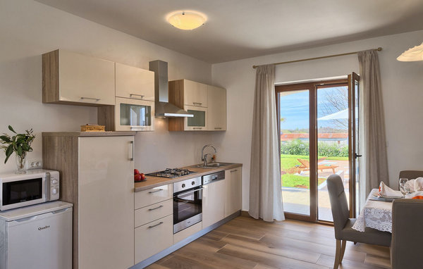 Holiday Home - Tinjan , Croatia - CLS011 401