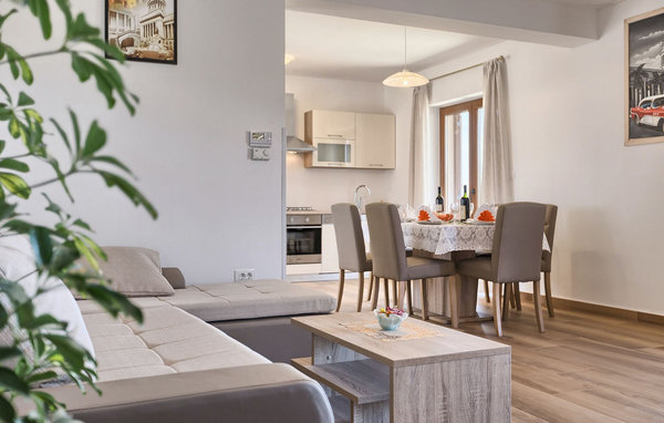 Holiday Home - Tinjan , Croatia - CLS011 302