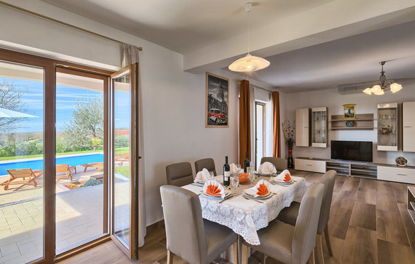 Holiday Home - Tinjan , Croatia - CLS011 303