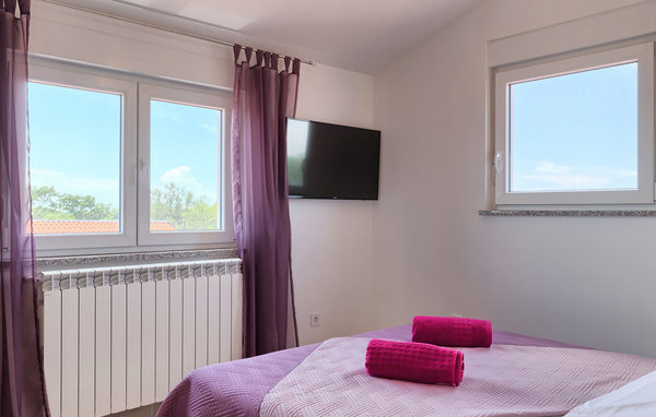 Feriehus - Pula , Kroatia - CLS048 607