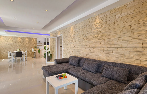 Feriehus - Pula , Kroatia - CLS048 302