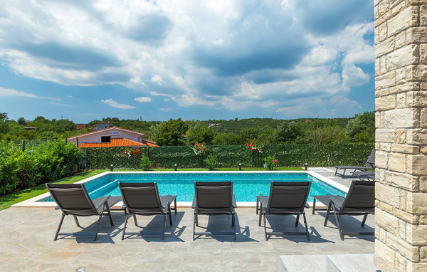 Dům Villa Fiolla