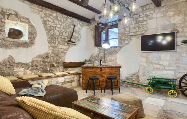 Vakantiehuis - Pula-Marcana , Kroatië - CLS090 303