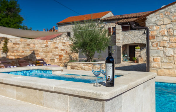 Vakantiehuis - Pula-Marcana , Kroatië - CLS090 102