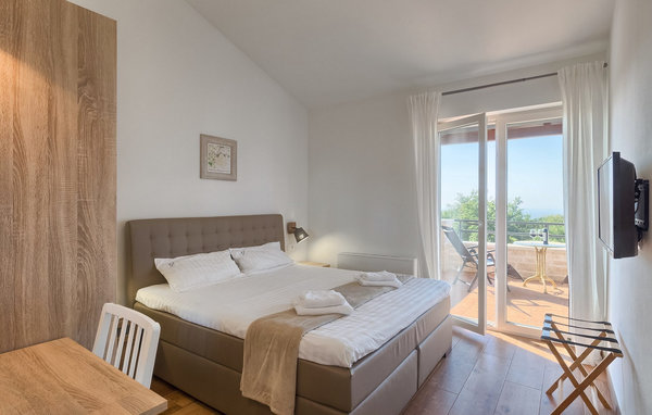 Dom Villa Laura An