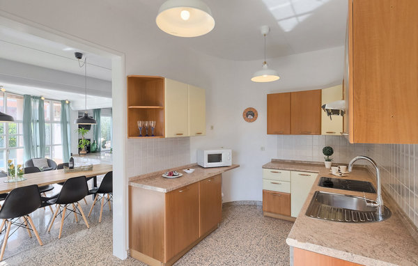 Dům Villa Mutila